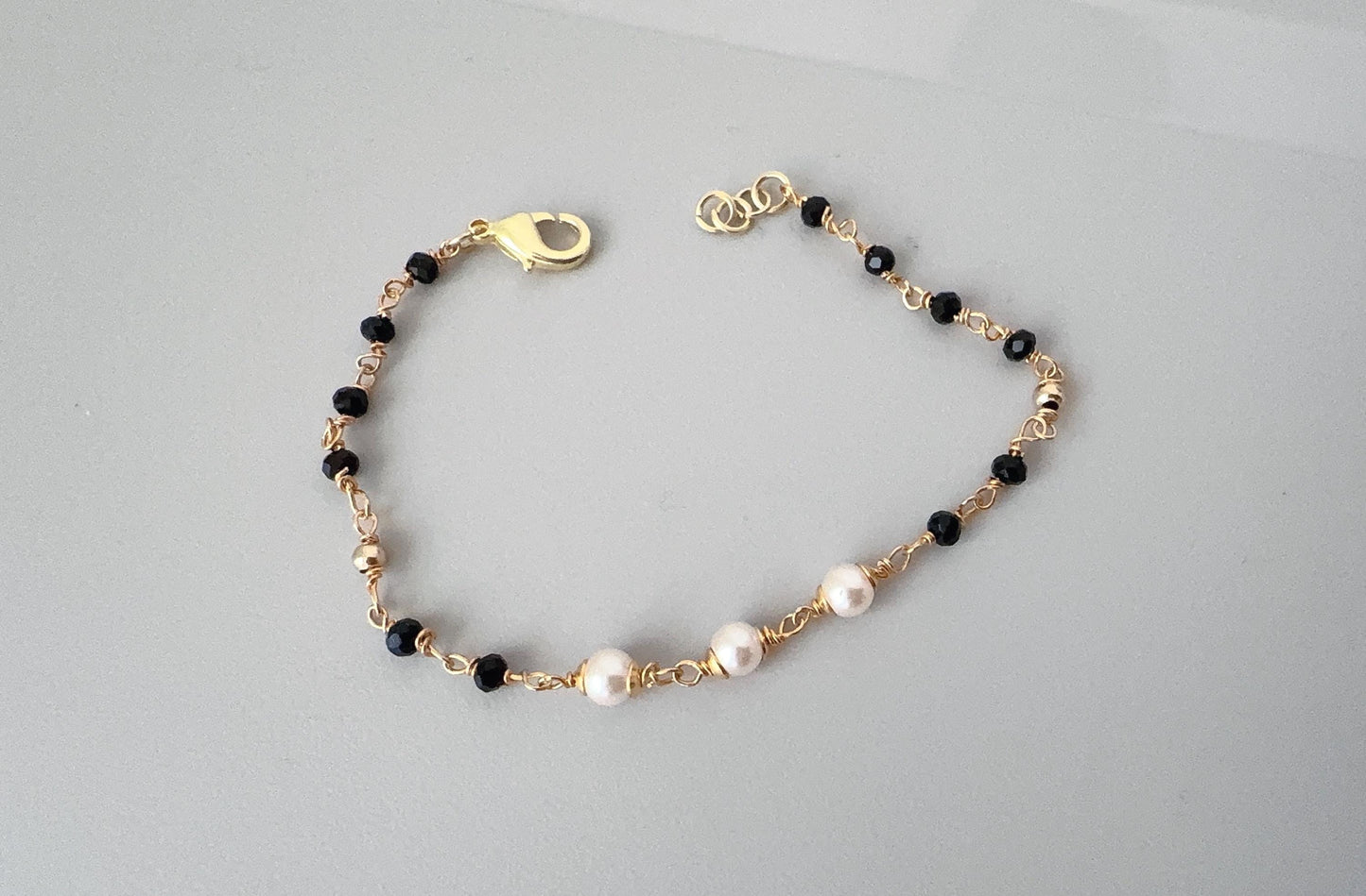 Mangalsutra Bracelet,Pearl black beads Bracelet, Mangalsutra Jewelry, Black Beads Bracelet,Charm bracelet,Pearl bracelet